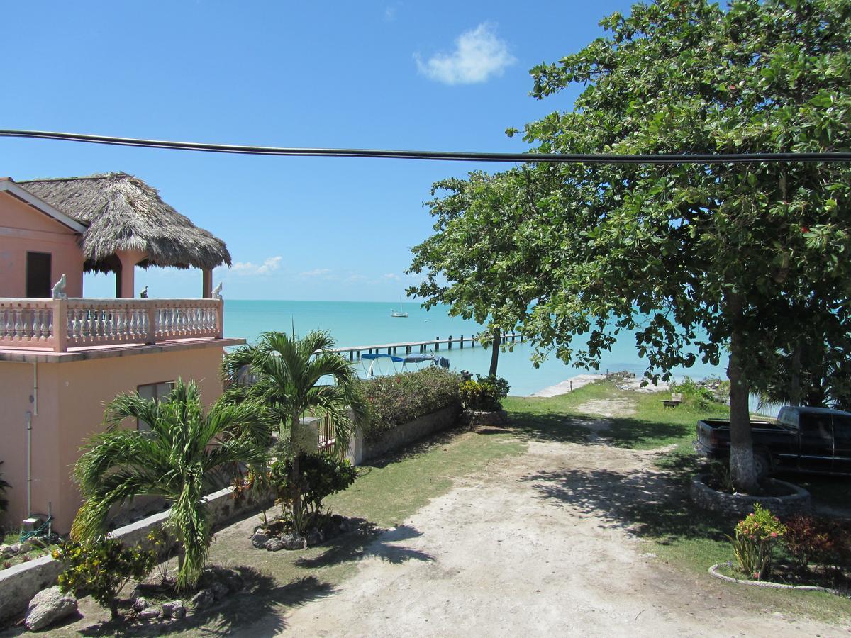 Fernando'S Seaside Hotel Sarteneja Exterior photo